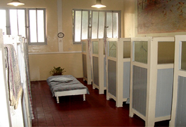 things-to-do-long-street-cape-town- long street baths-6