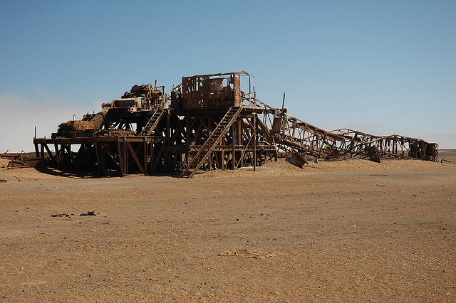 abandoned-oil-drilling-rig-wrecks-skeleton-coast-namibia-southern-africa-11