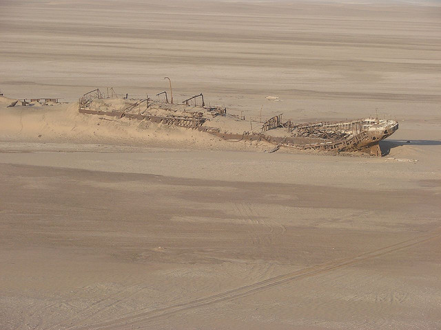 skeleton-coast-abandoned-wrecks-eduard-bohen-southern-africa-2