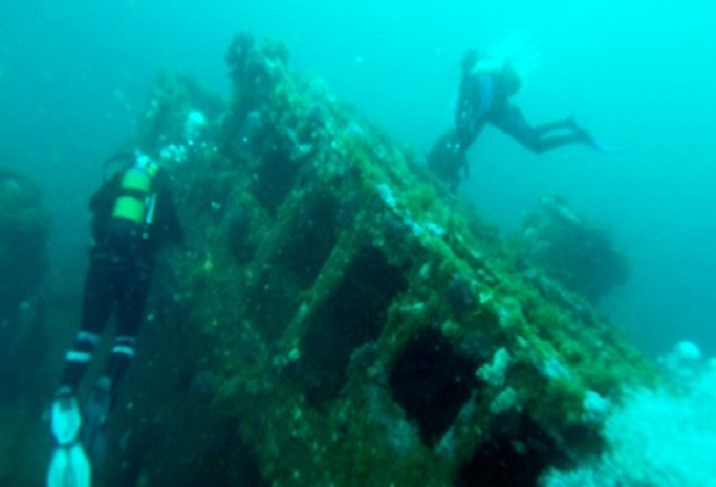 Smitwinkel Bay-ship-wreck-diving-abandoned-wrecks-southern-africa-6