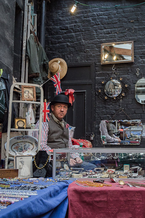 humans of london, antiques dealer, camden, camden passage antiques market, london, tyson jopson