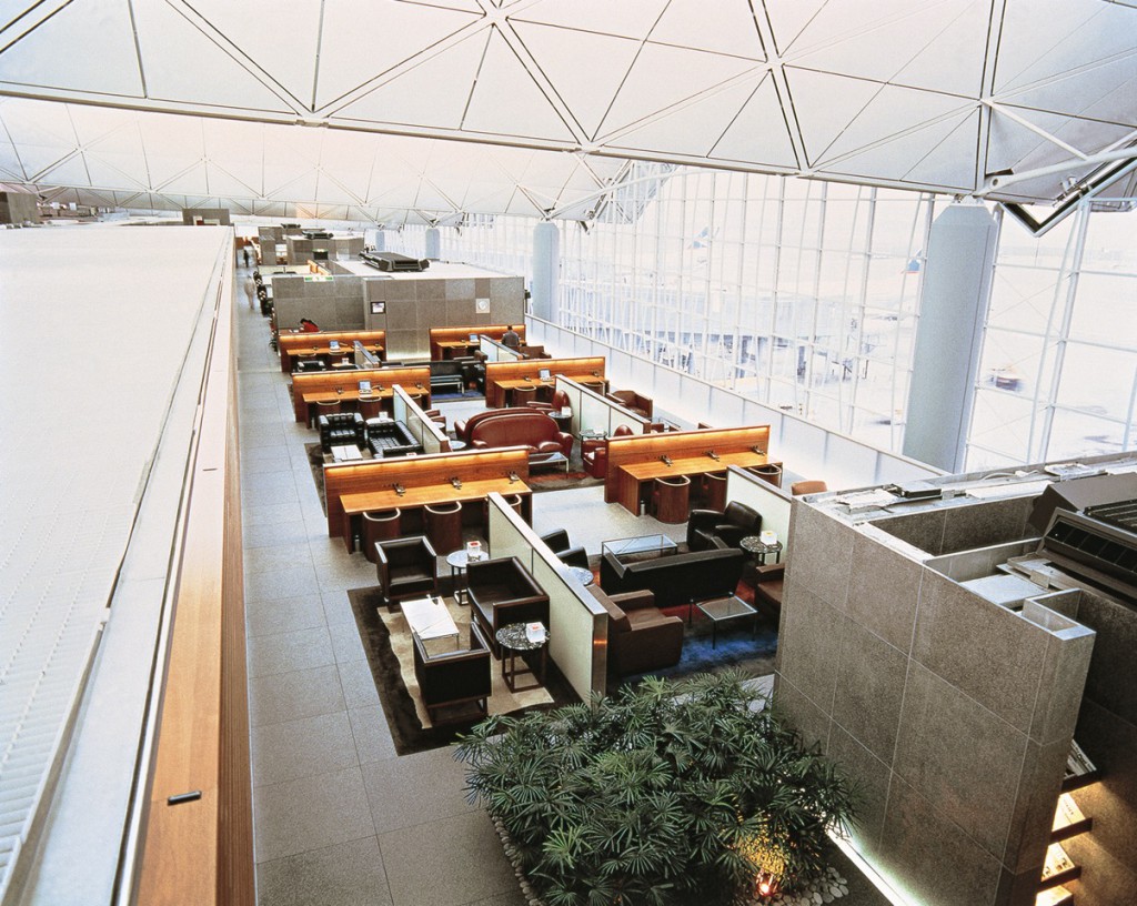 The John Pawson design Cathay Pacific lounge in Hong Kong Airport. Photograph by David De Vleeschauwer.