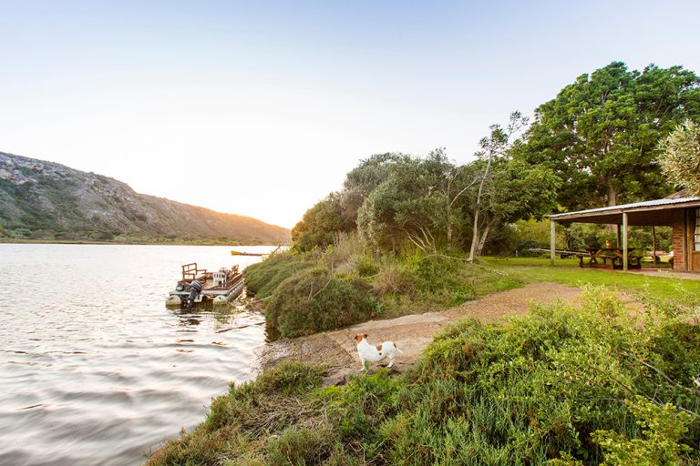 Ramshackled and relaxed, this converted boat shed is incredible as a rustic hideaway for two, where you can wake up to views of the river and cook or read to candlelight. 