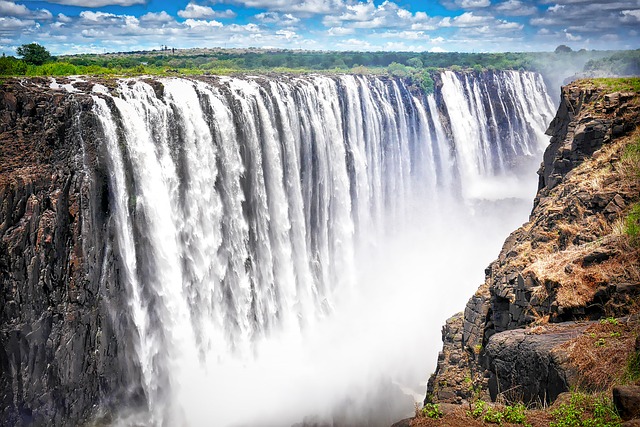 What you need to know before travelling to Zimbabwe from South Africa