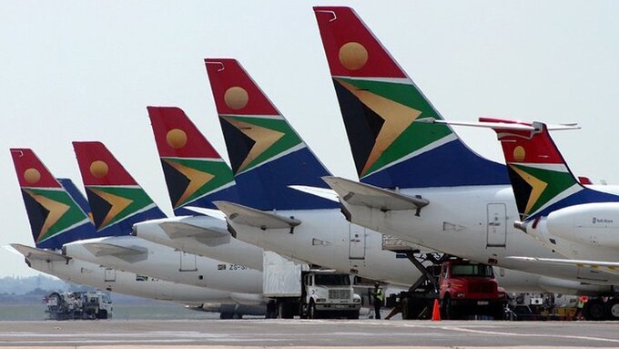 SAA locks out Saapa pilots after failed contract negotiations