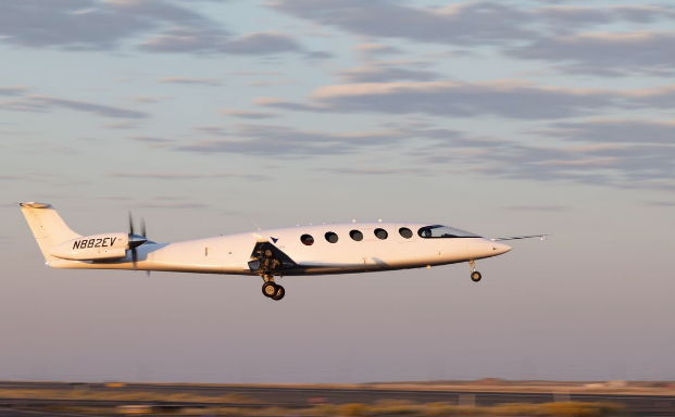 World’s first all-electric passenger plane completes flight