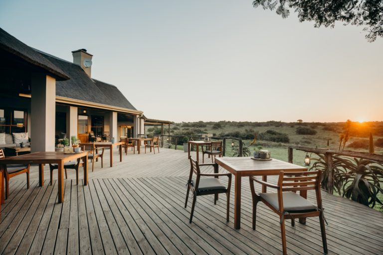 Hlosi Game Lodge in Addo