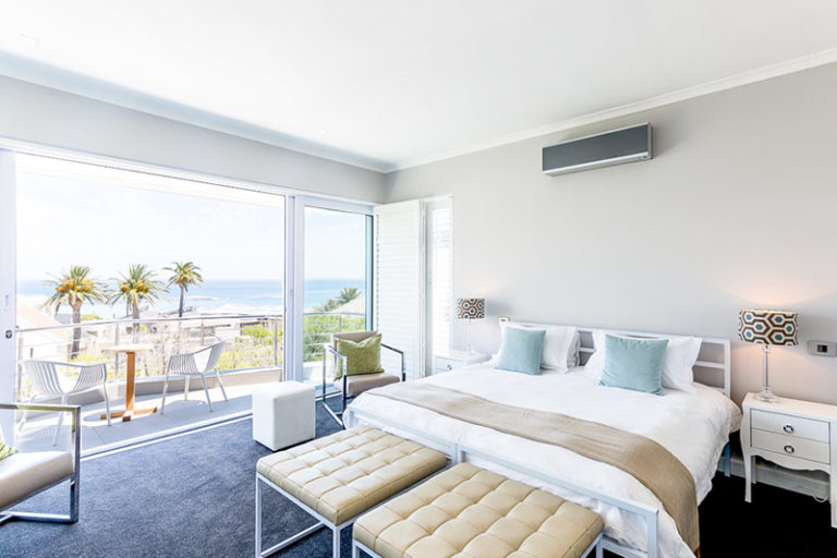 Save on R 2,500 an exclusive boutique hotel stay for 2 in Camps Bay