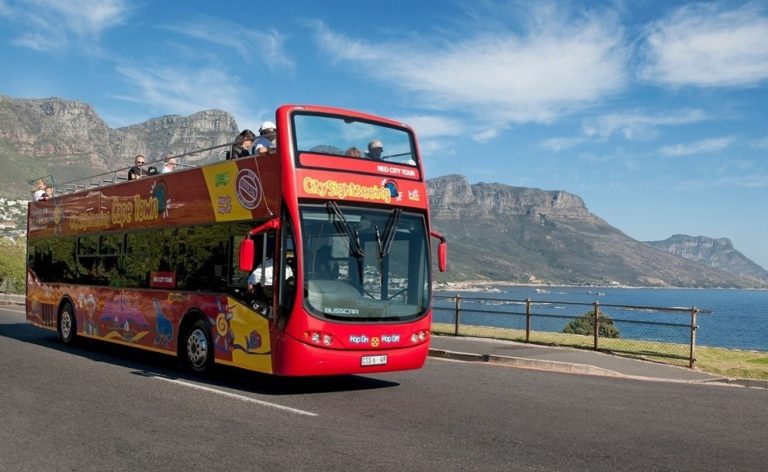 Go Cape Town Red bus sightseeing for only R199 this Black Friday 