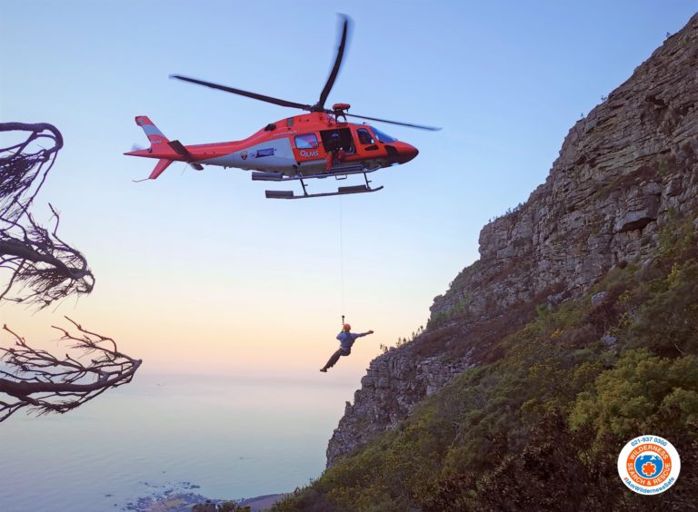 Paramedics brave the night for mountain rescue on Table Mountain