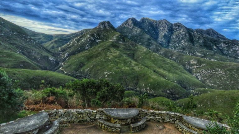 Things-to-Do-in-George-Montagu-Pass-and-Outeniqua-Pass