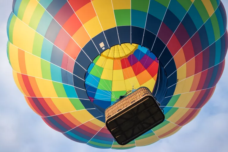 hot air balloon