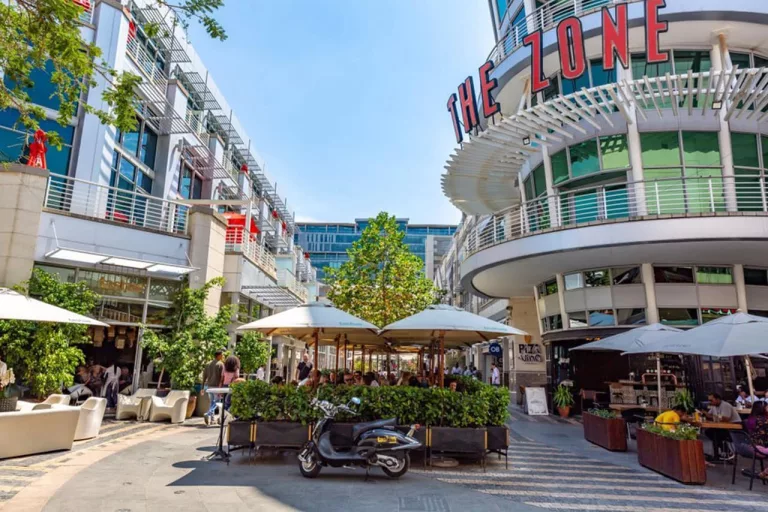 Rosebank Mall - Places to visit in Rosebank