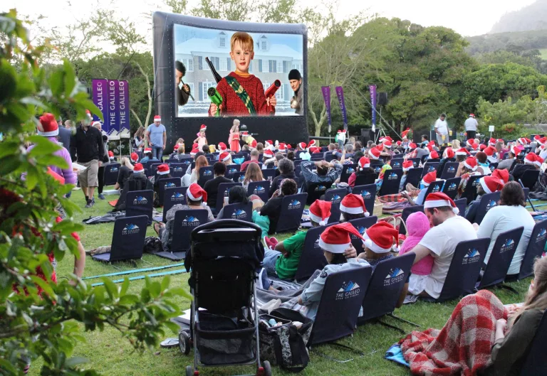 Starting Wednesday, 20 December 2023, at Kirstenbosch Garden, "Last Christmas” promises a delightful romantic comedy-drama experience.