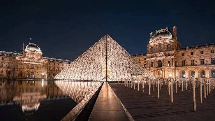 Louvre 