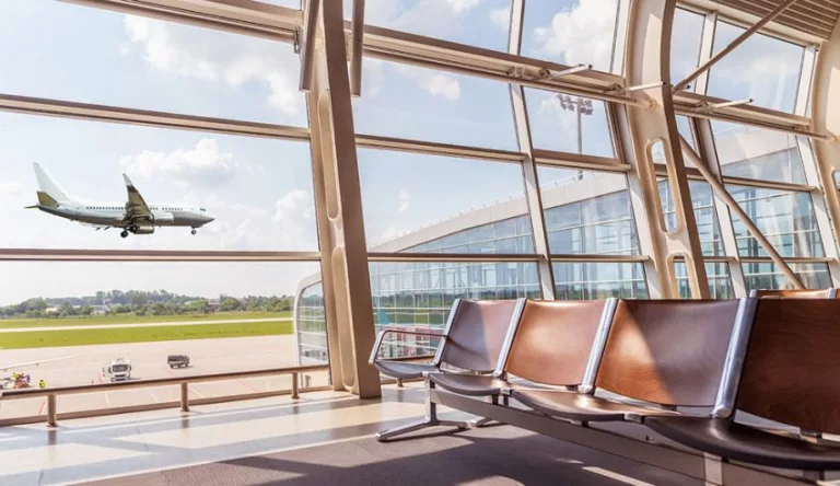 South African airport arrivals statistics, ACSA passenger data January 2026, domestic flights South Africa airports, international arrivals South Africa airports, Cape Town International Airport travellers, Johannesburg airport passenger growth, South Africa aviation recovery 2026, regional flights Southern Africa airports, airport passenger numbers South Africa, South Africa travel demand recovery, Getaway Magazine