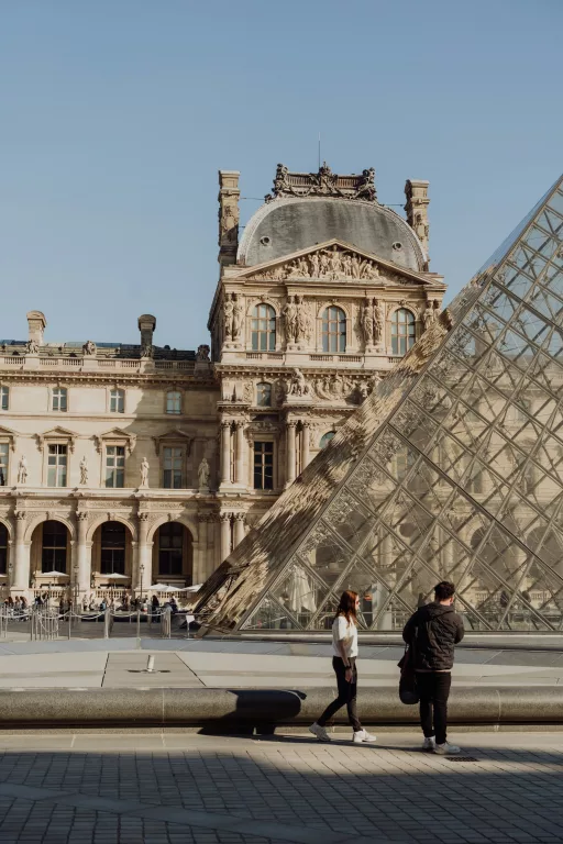 louvre